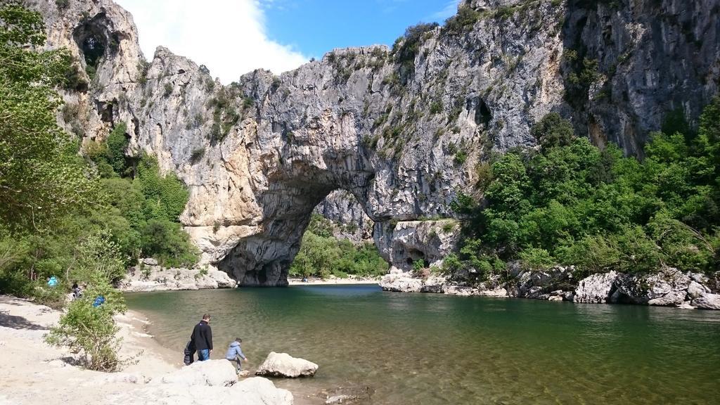 Ardeche - Gites Objectif Evasion Montréal Екстериор снимка